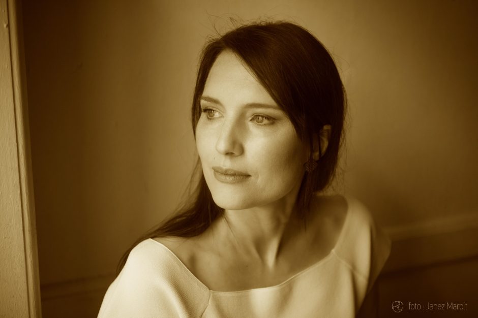 DSC2622 Urska Perenic Foto Marolt P Sepia 1