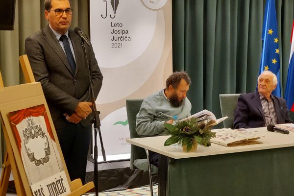 Domoznanska zbirka bogatejša za knjigo o Jurčiču, odprli tudi razstavo