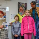 Gabrijela Cedilnik Damijana Bijek In Simona Zorko Z Mladima Likovnicama